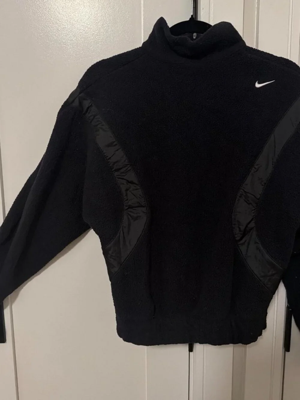 Black Nike fleece quarter zip sweatshirt